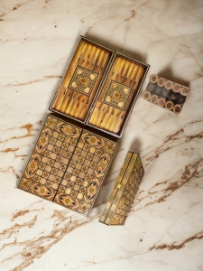 Échecs, backgammon et dames